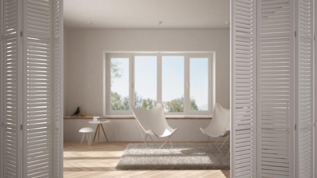 picture of new room, white decoration with Cortizo windows.